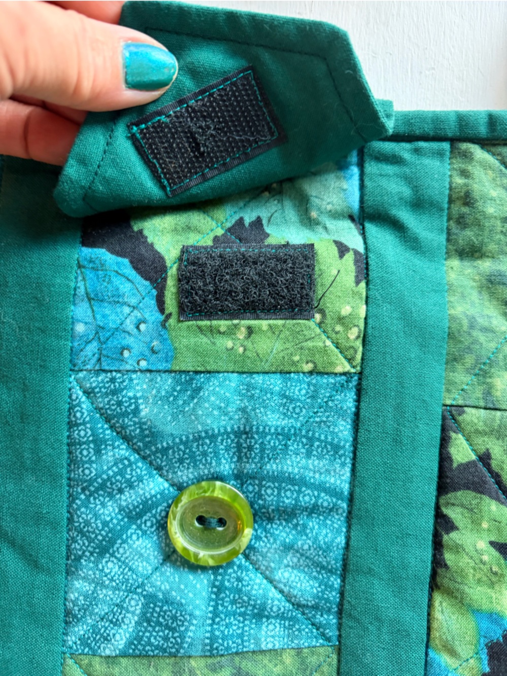 HANDMADE Patchwork Quilted Shoulder Bag - Picture 3 of 5